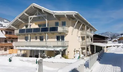 Das Gebäude in dem sich das Aparthotel befindet
