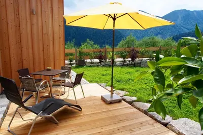 Ein allgemeiner Bergblick oder ein Berglick von der Ferienwohnung aus