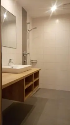Ein Badezimmer in der Unterkunft Apart Kupfner