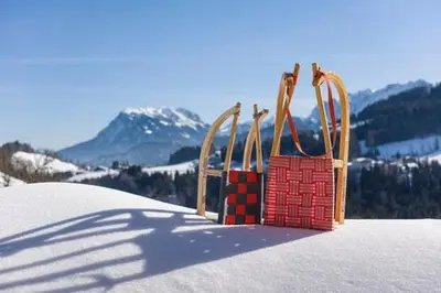 Ein allgemeiner Bergblick oder ein Berglick von der Ferienwohnung aus