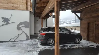 Alpin Residenz Panoramabahn Kitzbühel im Winter