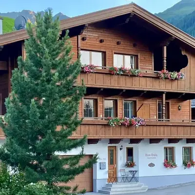 Haus Hislop