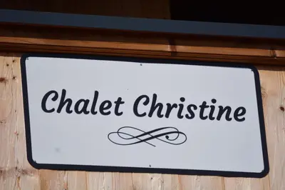 Ein Zertifikat, Auszeichnung, Logo oder anderes Dokument, das in der Unterkunft Chalet Christine ausgestellt ist