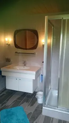 Ein Badezimmer in der Unterkunft Bauernhaus Fankhauser