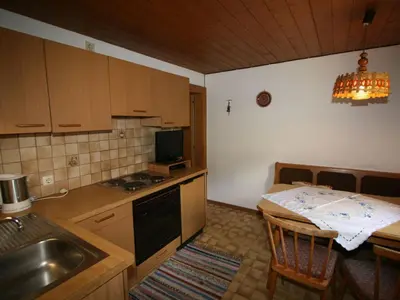Küche/Küchenzeile in der Unterkunft Apartment Schusterhäusl-1 by Interhome