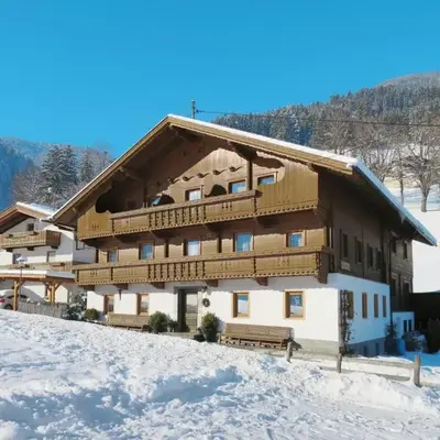 Apartment Schusterhäusl-1 by Interhome