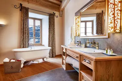 Ein Badezimmer in der Unterkunft Hotel Schloss Mittersill