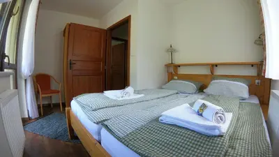 Ein Bett oder Betten in einem Zimmer der Unterkunft Pension Gemshorn