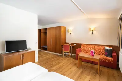 TV/Unterhaltungsangebot in der Unterkunft elaya hotel steinplatte, Trademark by Wyndham