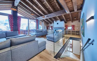 Ein Sitzbereich in der Unterkunft Chalet Guter Hirte