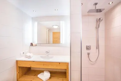 Ein Badezimmer in der Unterkunft Gaspingers Bergjuwel