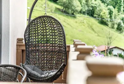 Ein Garten an der Unterkunft Gästehaus Gollner