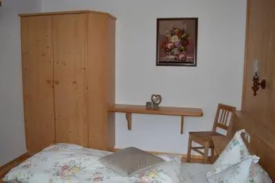 Ein Bett oder Betten in einem Zimmer der Unterkunft Haus Oblasser