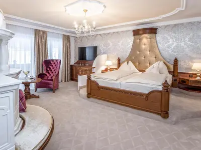 Ein Bett oder Betten in einem Zimmer der Unterkunft Der Lärchenhof
