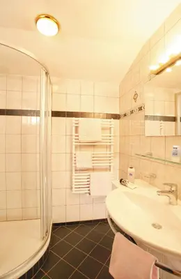 Ein Badezimmer in der Unterkunft Appartement Hotel Garni Matthäuserhof