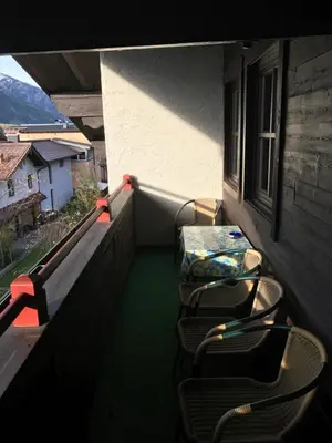Ein Sitzbereich in der Unterkunft Appartments Haus Rettenmoser