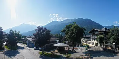 Ein allgemeiner Bergblick oder ein Berglick von der Ferienwohnung aus