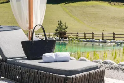 Ein Garten an der Unterkunft Traumhotel Alpina Superior