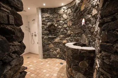 Ein Badezimmer in der Unterkunft Hotel Königsleiten Vital Alpin