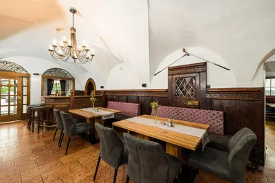 Ein Sitzbereich in der Unterkunft Hotel Bräurup