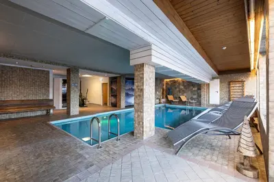 Der Swimmingpool an oder in der Nähe von Hotel Austria Wildschönau