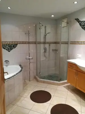 Ein Badezimmer in der Unterkunft Ferienwohnung Fichtenholz