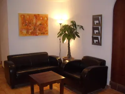 Ein Sitzbereich in der Unterkunft Gasthof Zellerstuben