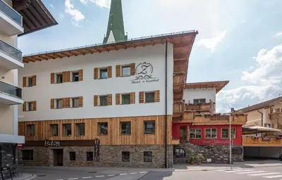 Das Gebäude in dem sich das Gasthaus befindet