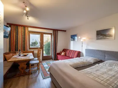 Ein Bett oder Betten in einem Zimmer der Unterkunft Landhaus Elfi