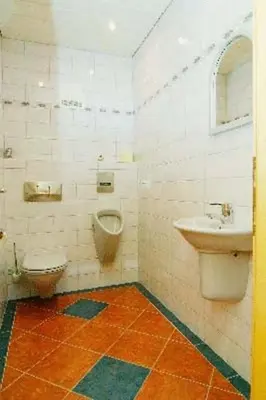 Ein Badezimmer in der Unterkunft Arenablick