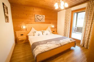 Ein Bett oder Betten in einem Zimmer der Unterkunft Bodenhof Ferienwohnungen