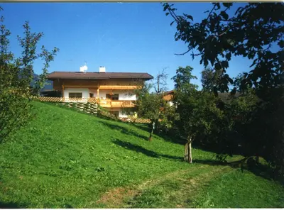 Ein Garten an der Unterkunft Ferienhaus Waidmannsruh