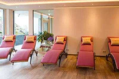 Ein Sitzbereich in der Unterkunft Hotel & Apart Central
