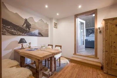 Grundriss der Unterkunft Narzenhof Wellness Chalets, Familien & Luxus Apartments am Bauernhof