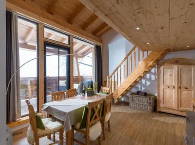 Grundriss der Unterkunft Narzenhof Wellness Chalets, Familien & Luxus Apartments am Bauernhof