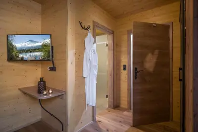 Grundriss der Unterkunft Narzenhof Wellness Chalets, Familien & Luxus Apartments am Bauernhof