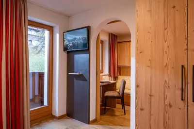 TV/Unterhaltungsangebot in der Unterkunft Das Sonnleiten Ski- und Motorradhotel Bruck im Zillertal