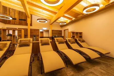 Ein Sitzbereich in der Unterkunft Hotel Garni Romantik