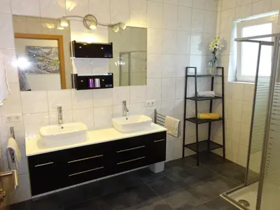 Ein Badezimmer in der Unterkunft Appartement Julian
