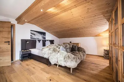 Ein Bett oder Betten in einem Zimmer der Unterkunft Haus Barbara