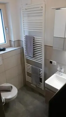 Ein Badezimmer in der Unterkunft die Gartenwohnung - Tanja Tipotsch