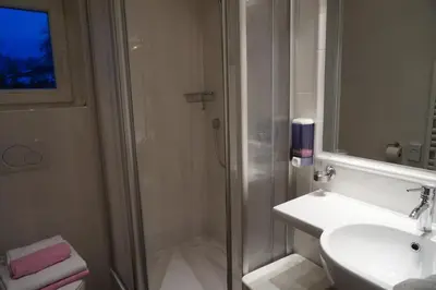 Ein Badezimmer in der Unterkunft Haus Senoner