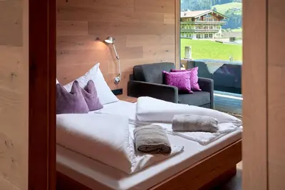 Ein Bett oder Betten in einem Zimmer der Unterkunft Smaragdresort