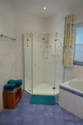 Ein Badezimmer in der Unterkunft Apartment Neuhauser
