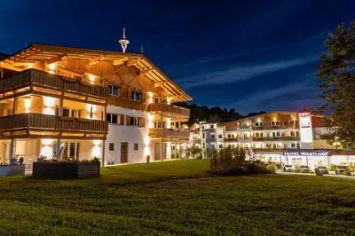 Das Gebäude in dem sich das Hotel befindet