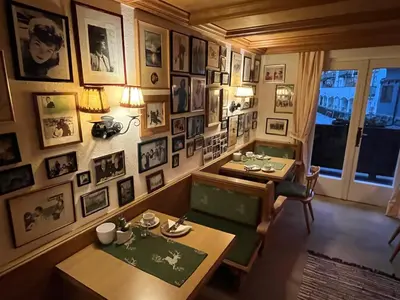 Ein Sitzbereich in der Unterkunft Koller, Pension Haus