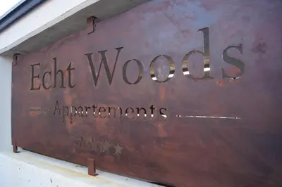 Ein Zertifikat, Auszeichnung, Logo oder anderes Dokument, das in der Unterkunft Echt Woods Appartements ausgestellt ist