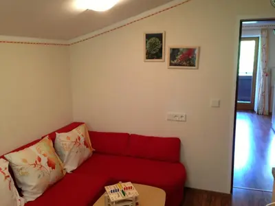 Ein Sitzbereich in der Unterkunft Appartements am See