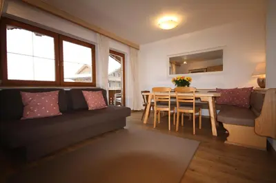 Ein Sitzbereich in der Unterkunft Kalle's Familien-Appartements