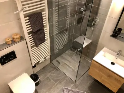 Ein Badezimmer in der Unterkunft Apart Edelweiss